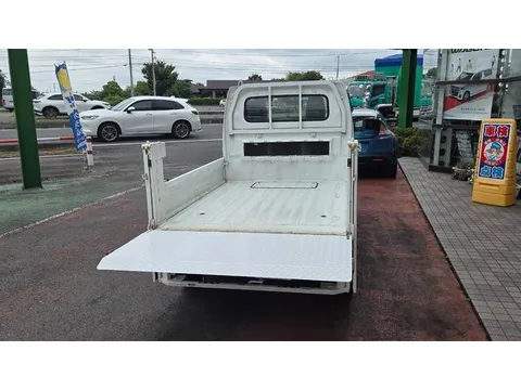 Nissan Clipper Truck