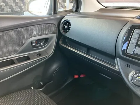 Toyota Yaris (Vitz)