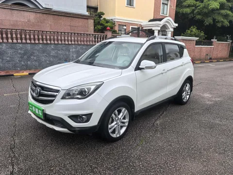 Changan CS35