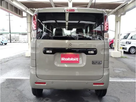 Suzuki Spacia Base