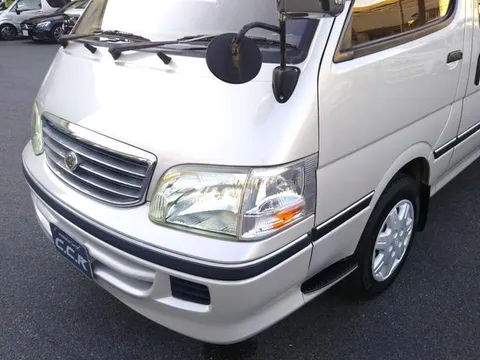 Toyota HiAce Wagon