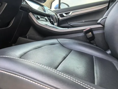 Geely Emgrand GS
