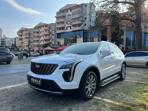 Cadillac XT4