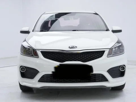 Kia K2