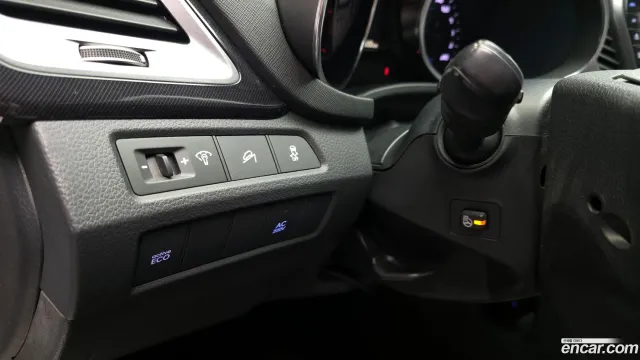 Hyundai Grand Santa Fe (Maxcruz)