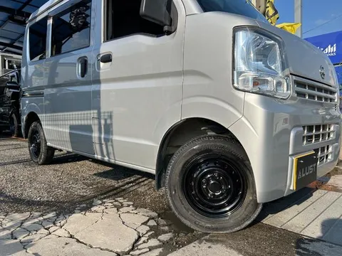 Nissan Clipper