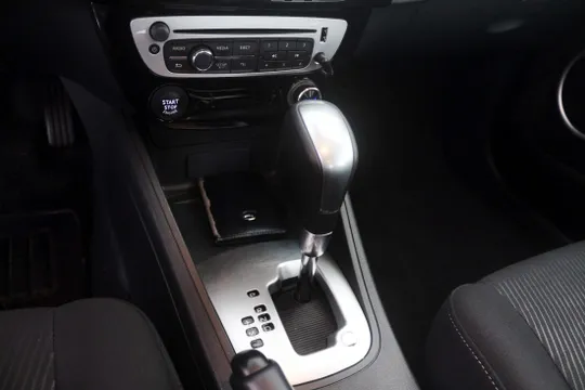 Renault SM3