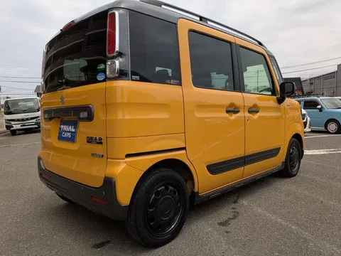Suzuki Spacia Gear