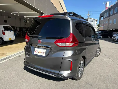 Honda Freed Plus