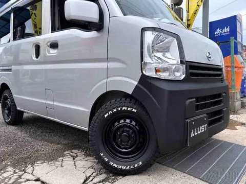 Nissan Clipper