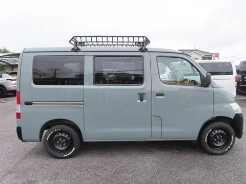 Toyota TownAce Van