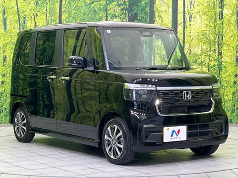Honda N-BOX Custom