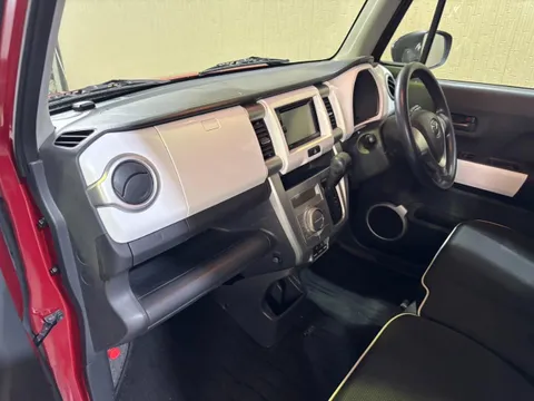 Mazda Flair Crossover