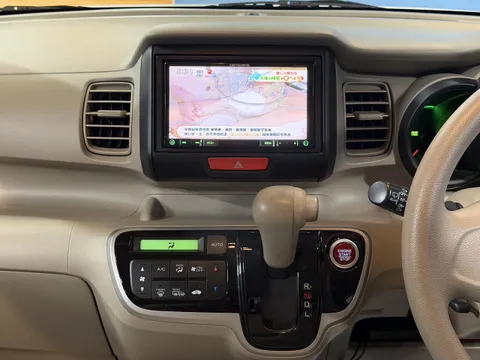 Honda N-BOX Plus