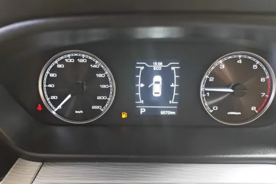Chery Arrizo 5