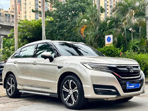 Honda UR-V