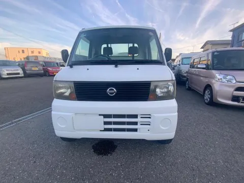 Nissan Clipper Truck