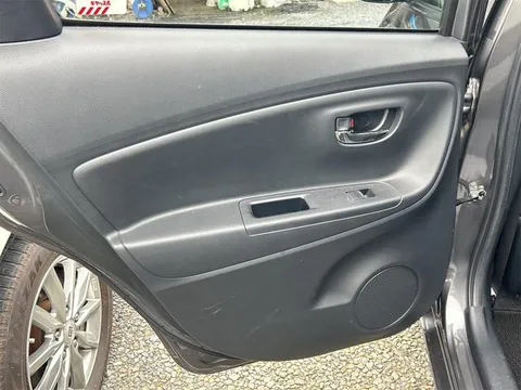 Toyota Yaris (Vitz)