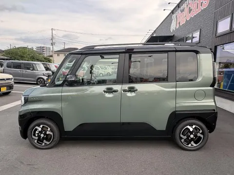Mitsubishi Delica Mini