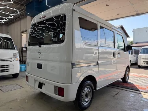 Nissan Clipper