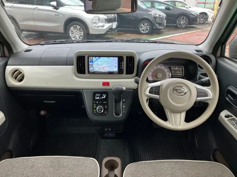 Daihatsu Mira Tocot
