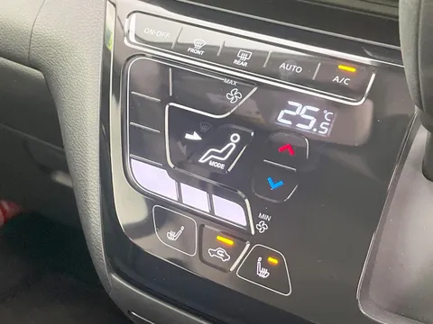 Mitsubishi eK X