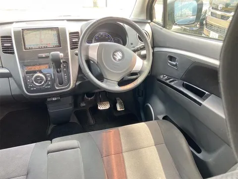 Suzuki Wagon R Stingray