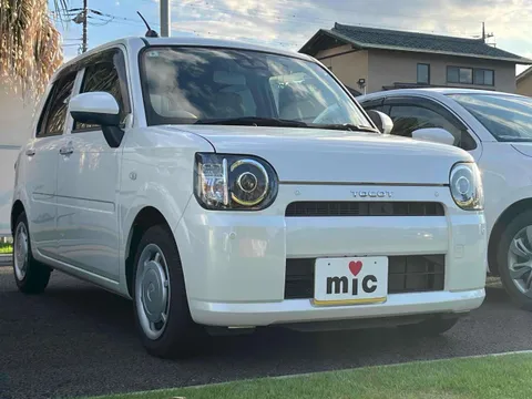 Daihatsu Mira Tocot
