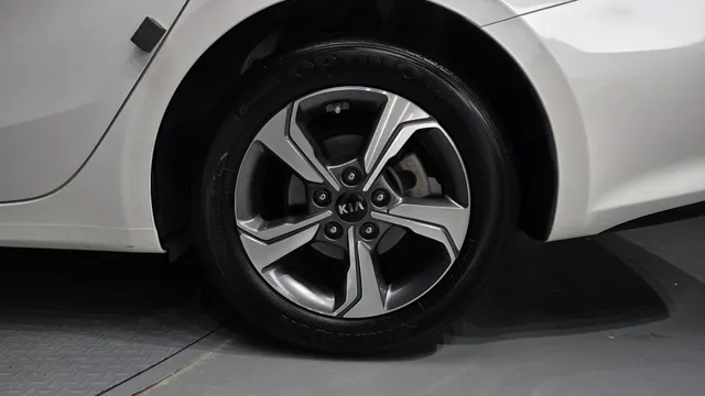 Kia Cerato (K3)