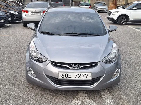 Hyundai Elantra (Avante)