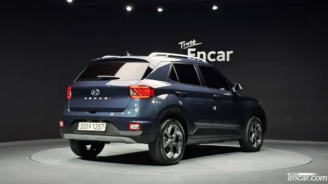 Hyundai Venue