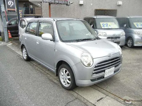 Daihatsu Mira Gino