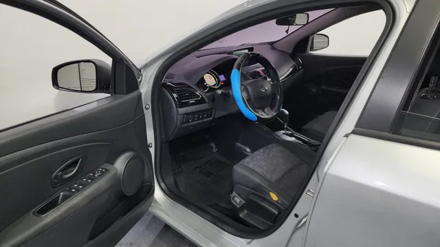Renault SM3