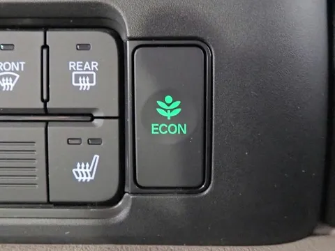 Honda N-BOX Joy