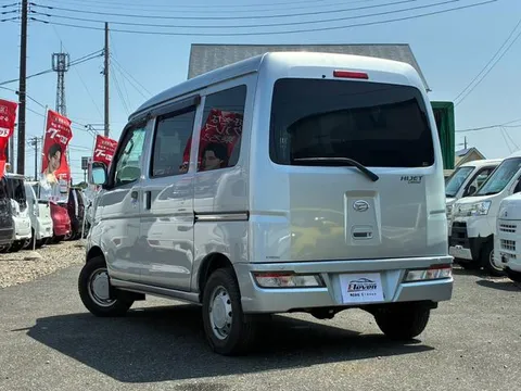 Daihatsu Hijet Cargo