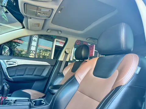 Geely Vision X6