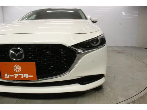 Mazda MAZDA3 Fastback