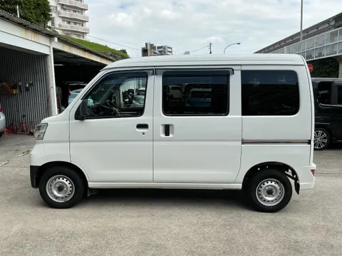 Daihatsu Hijet Cargo