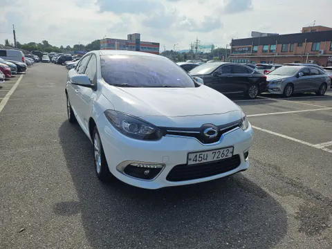 Renault SM3