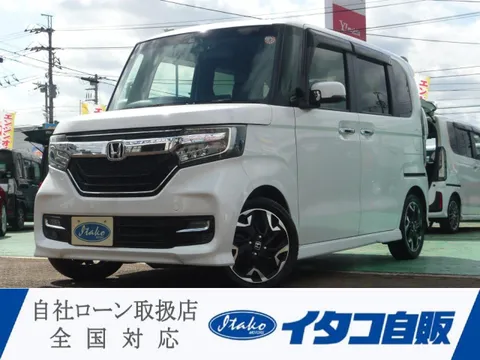 Honda N-BOX Custom