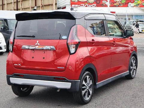Mitsubishi eK X