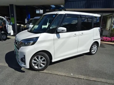 Mitsubishi eK Space Custom