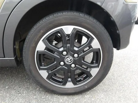 Toyota Pixis Joy