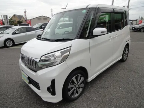 Mitsubishi eK Space Custom