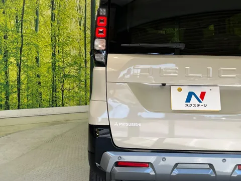 Mitsubishi Delica Mini