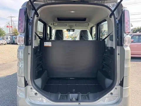 Suzuki Spacia Base