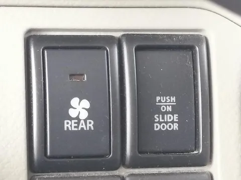 Nissan Clipper Rio