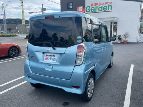 Nissan Dayz Roox