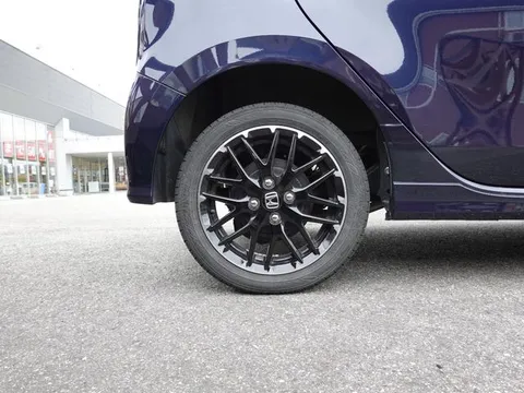 Honda N-WGN Custom