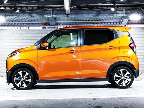 Mitsubishi eK X
